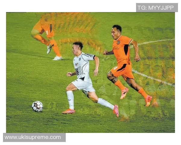 广州足球明星的崛起与荣耀探秘：谁是这座城市的足球之光