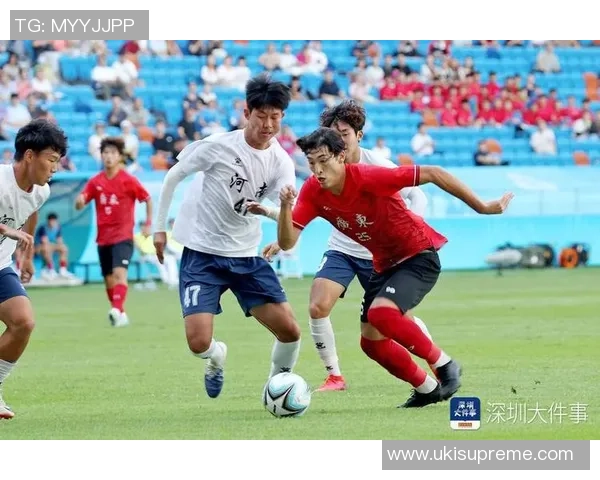 深入分析杭州足球队中路突破战术的优势与实施策略 深入分析杭州足球队中路突破战术的优势与实施策略