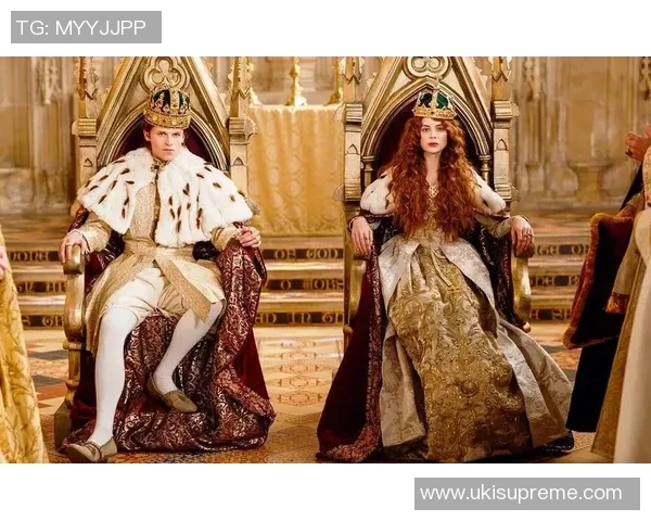 西班牙足球明星的妻子们美丽瞬间大揭秘，时尚与魅力并存的生活照分享