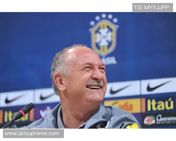 足球明星罹患帕金森病引发关注他是谁以及病情对运动生涯的影响 足球明星罹患帕金森病引发关注他是谁以及病情对运动生涯的影响